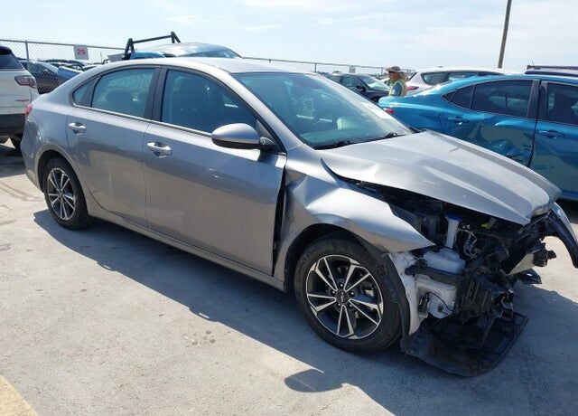 2024 KIA Forte