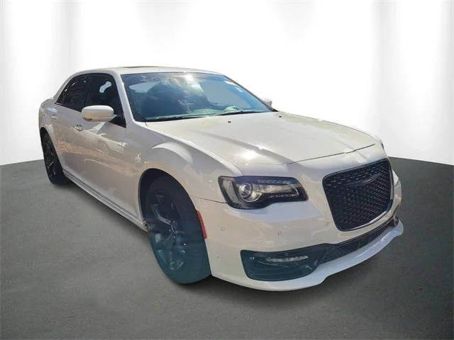 2023 CHRYSLER 300