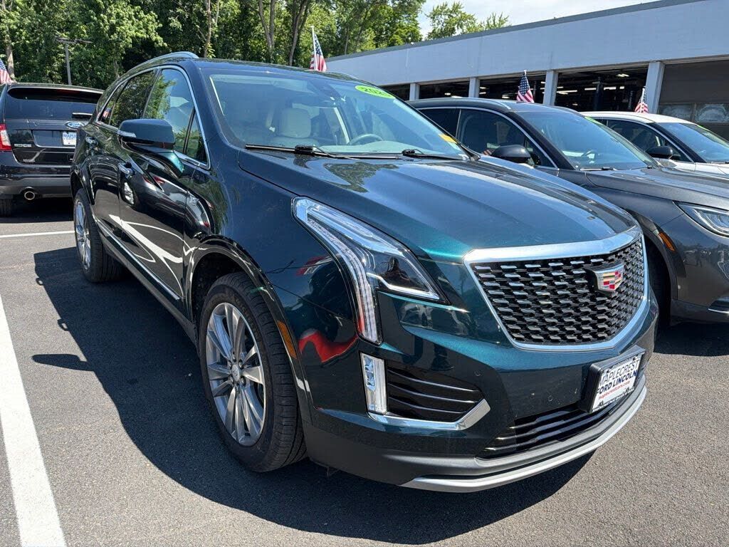2025 CADILLAC XT5