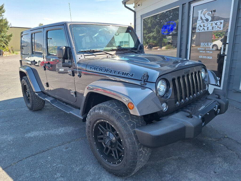 2017 JEEP Wrangler