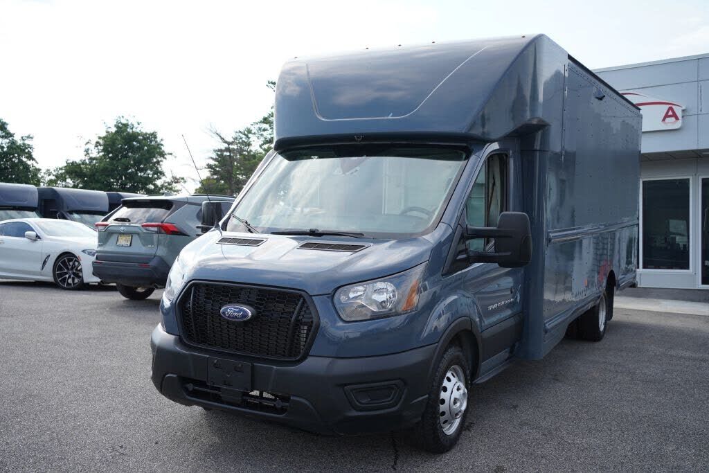 2021 FORD Transit