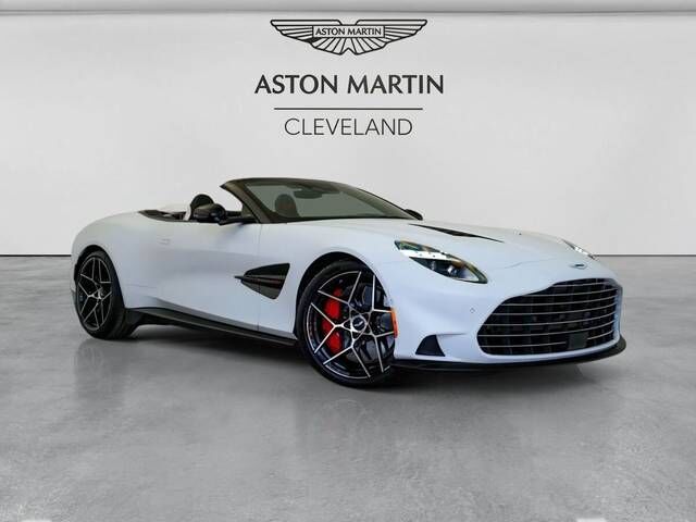 2026 ASTON MARTIN Vanquish