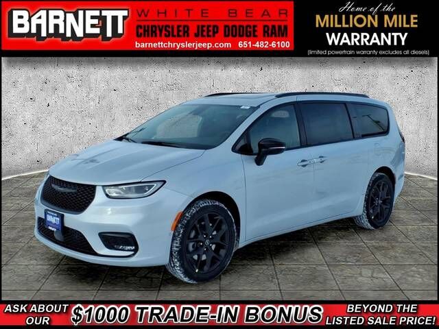 2026 CHRYSLER Pacifica
