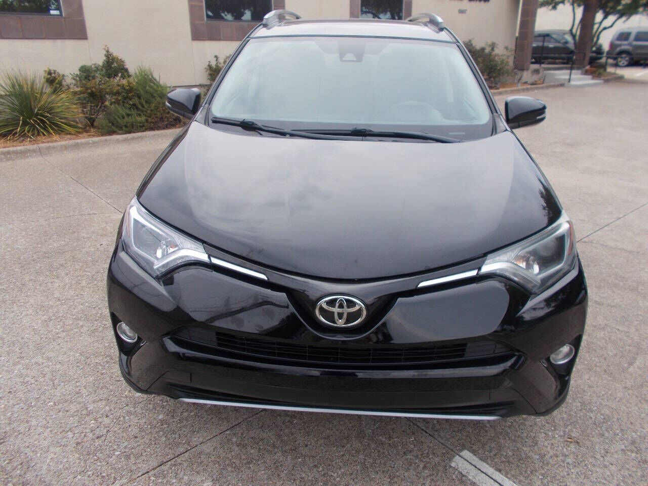 2017 TOYOTA RAV4
