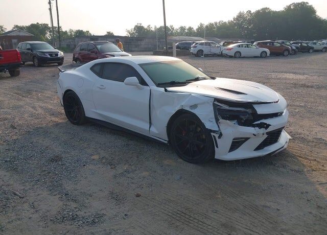 2017 CHEVROLET Camaro