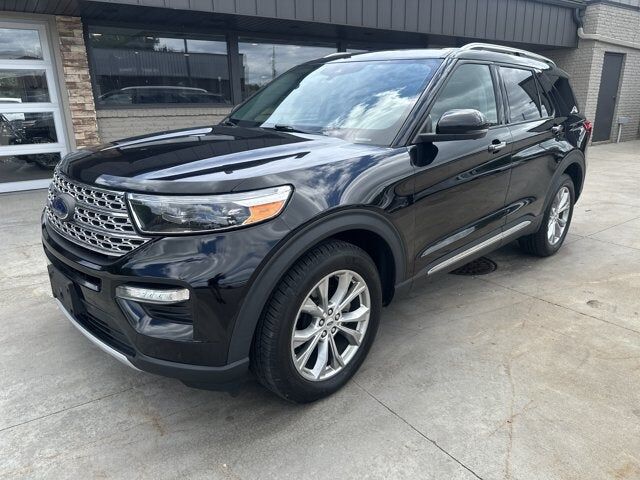 2021 FORD Explorer