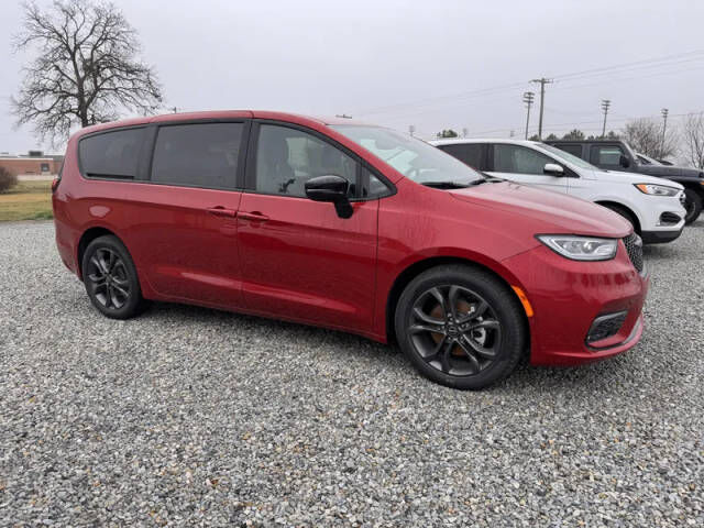 2026 CHRYSLER Pacifica