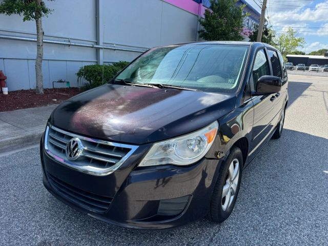 2010 VOLKSWAGEN Routan