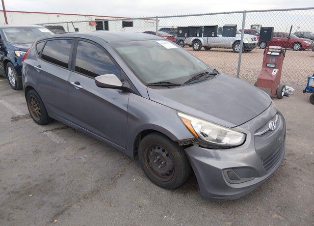 2017 HYUNDAI Accent