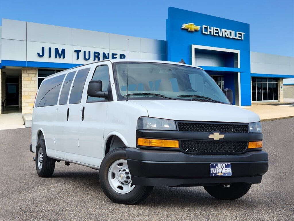 2025 CHEVROLET Express