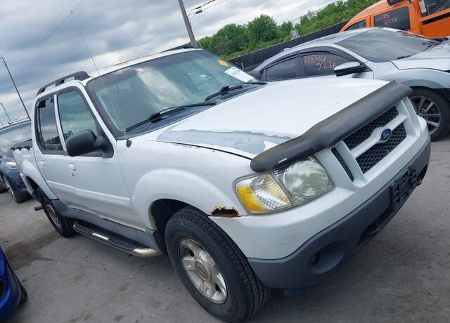 2004 FORD Explorer