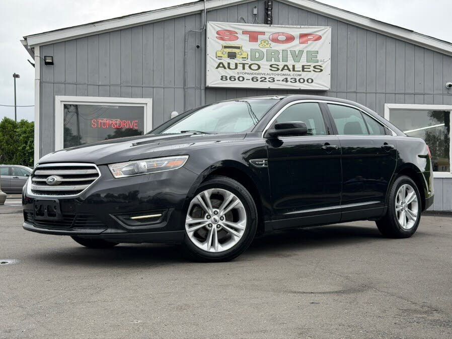 2015 FORD Taurus