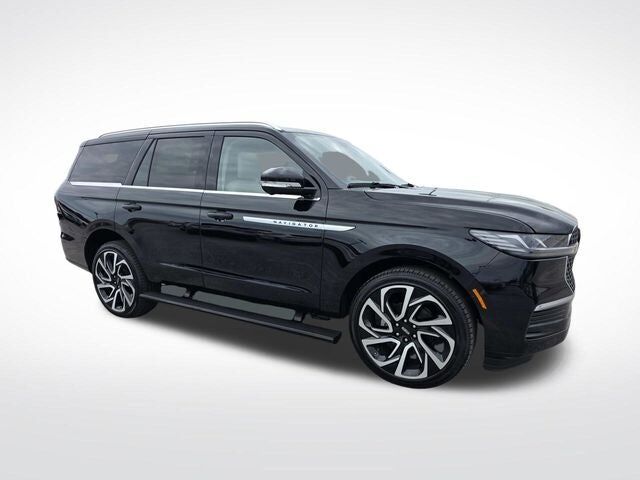 2026 LINCOLN Navigator