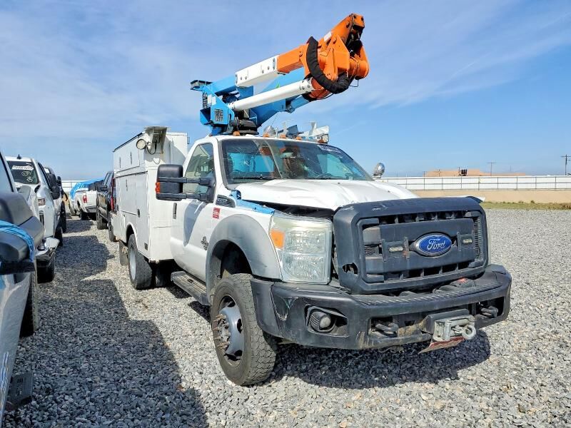 2011 FORD F-550