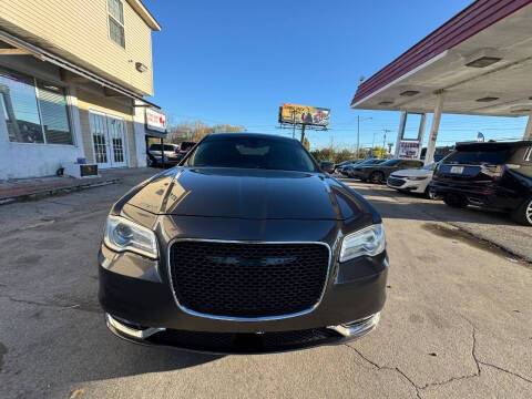 2017 CHRYSLER 300