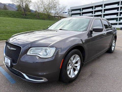2015 CHRYSLER 300