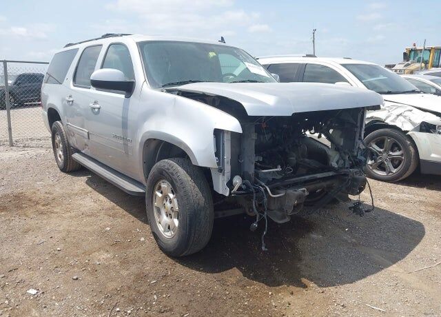2012 CHEVROLET Suburban