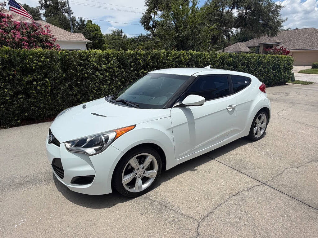 2012 HYUNDAI Veloster
