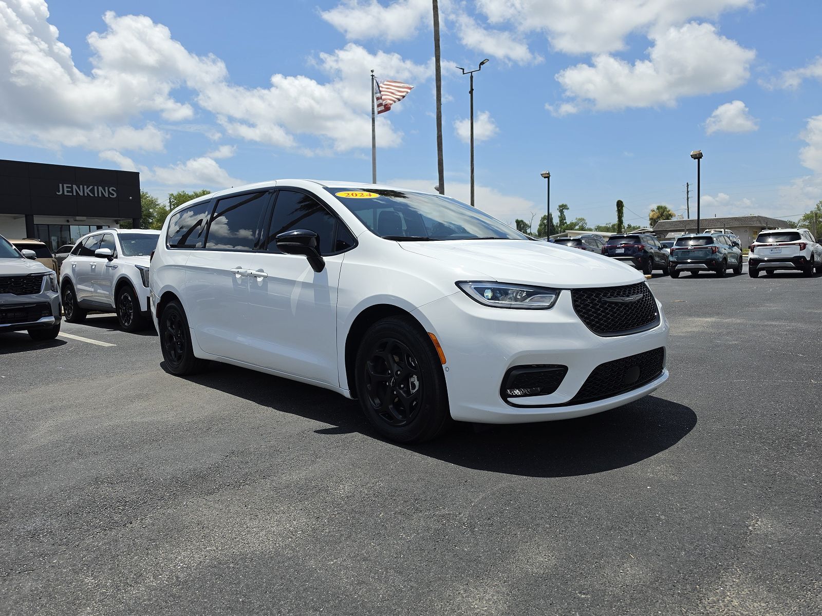 2024 CHRYSLER Pacifica