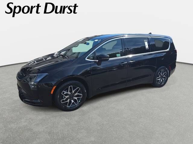 2027 CHRYSLER Pacifica