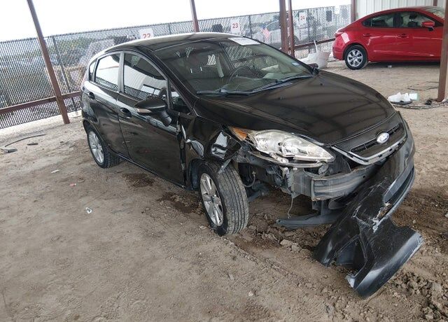 2013 FORD Fiesta