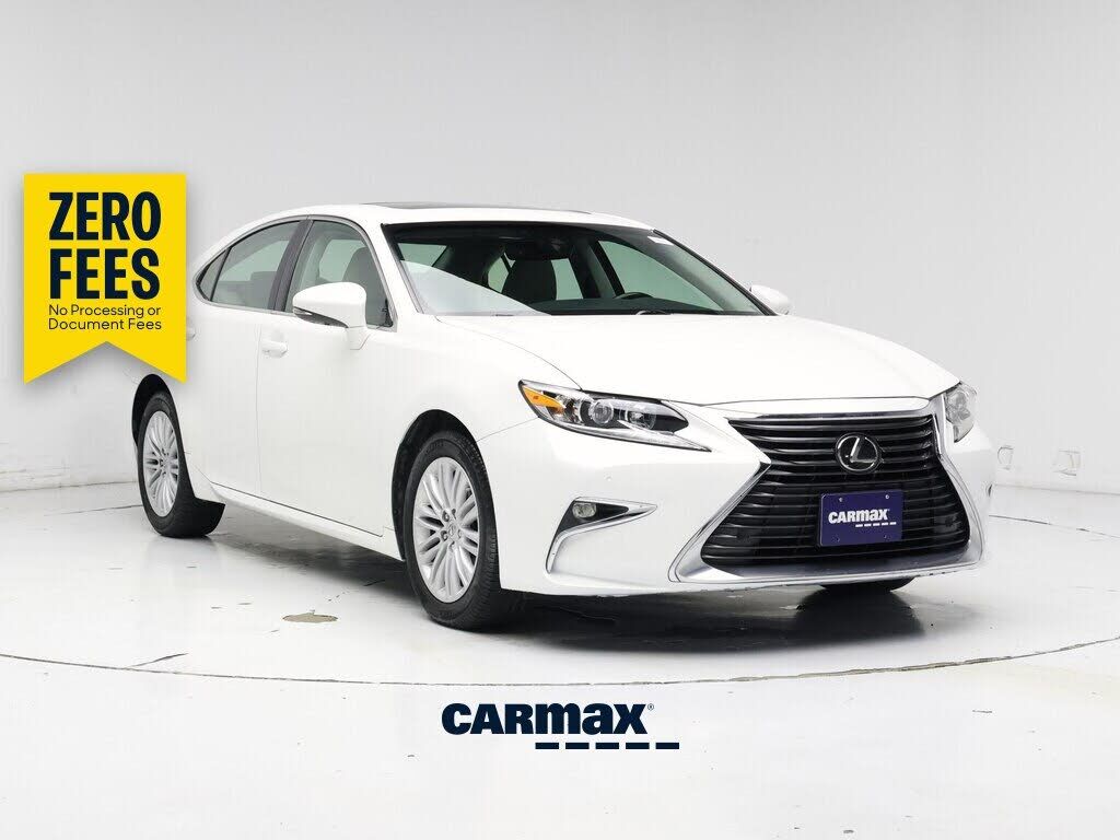 2017 LEXUS ES