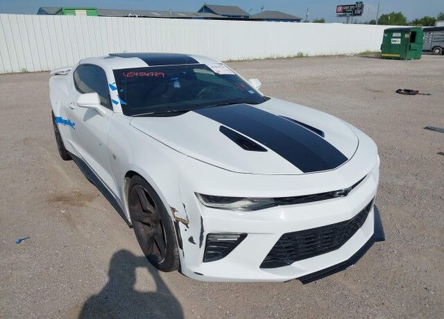 2017 CHEVROLET Camaro