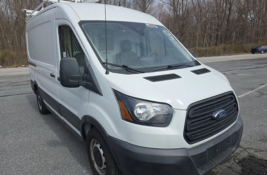 2019 FORD Transit