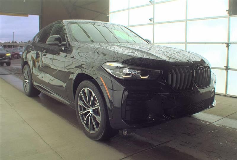 2022 BMW X6