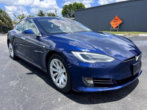 2018 TESLA Model S