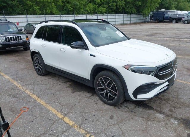 2022 MERCEDES-BENZ EQB-Class