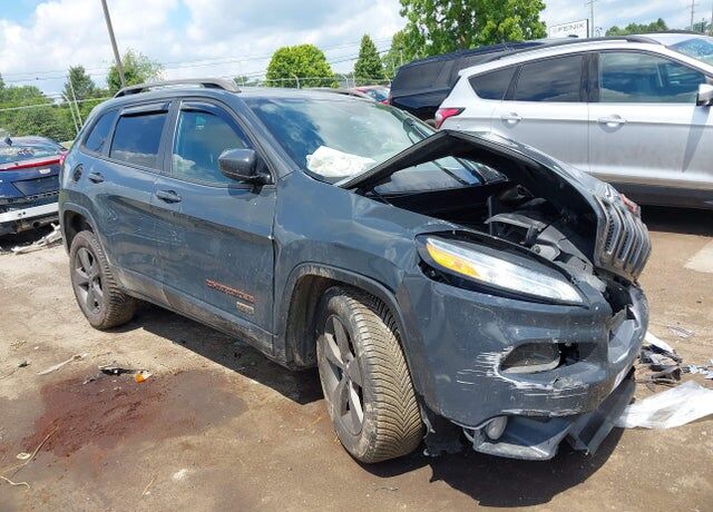 2016 JEEP Cherokee