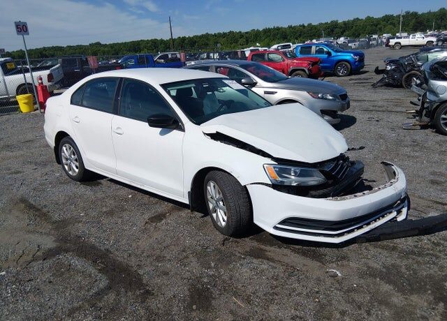 2015 VOLKSWAGEN Jetta