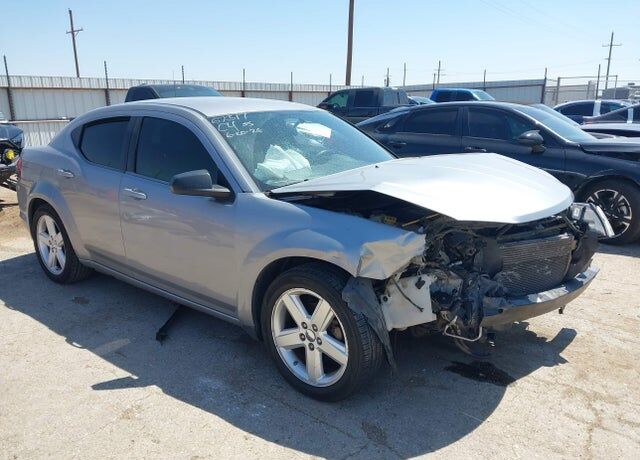 2013 DODGE Avenger