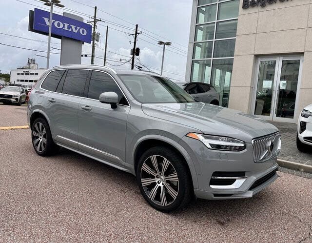2024 VOLVO XC90