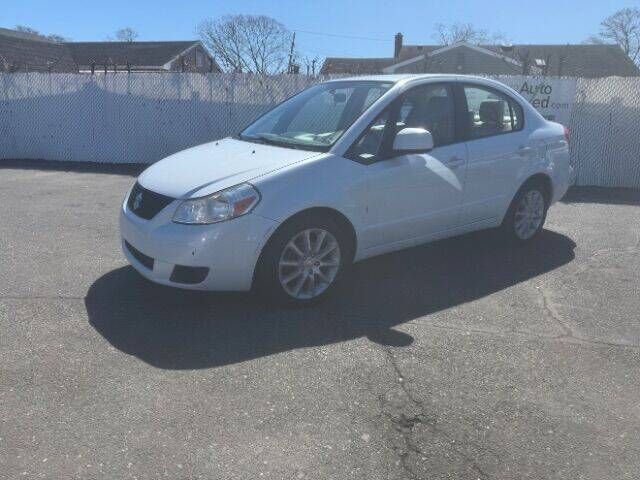 2011 SUZUKI SX4