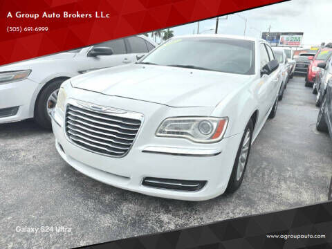 2013 CHRYSLER 300