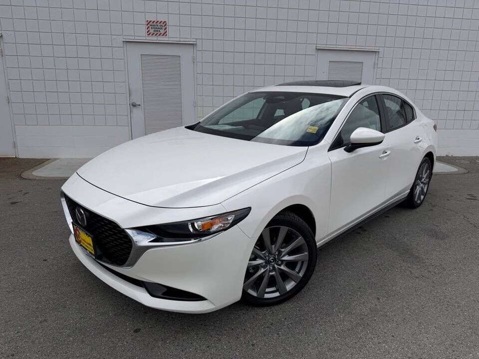 2026 MAZDA Mazda3