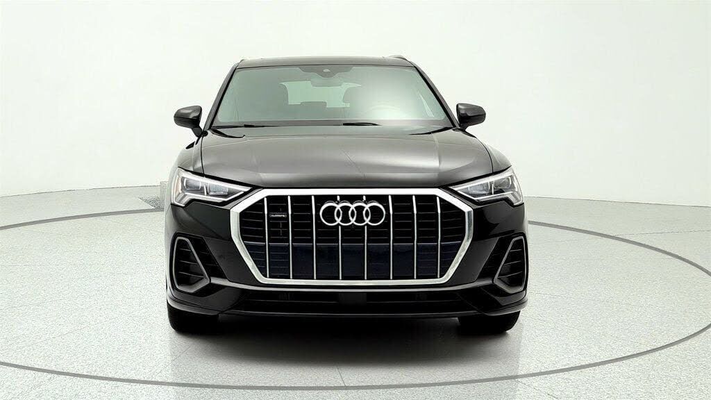 2020 Audi Q3