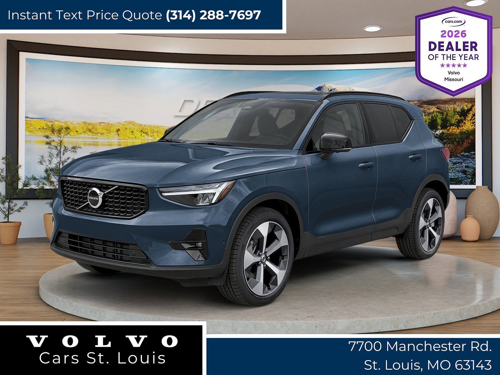 2026 VOLVO XC40