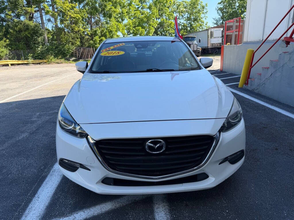 2018 MAZDA Mazda3