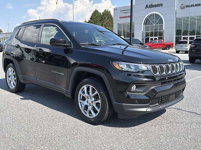 2023 JEEP Compass