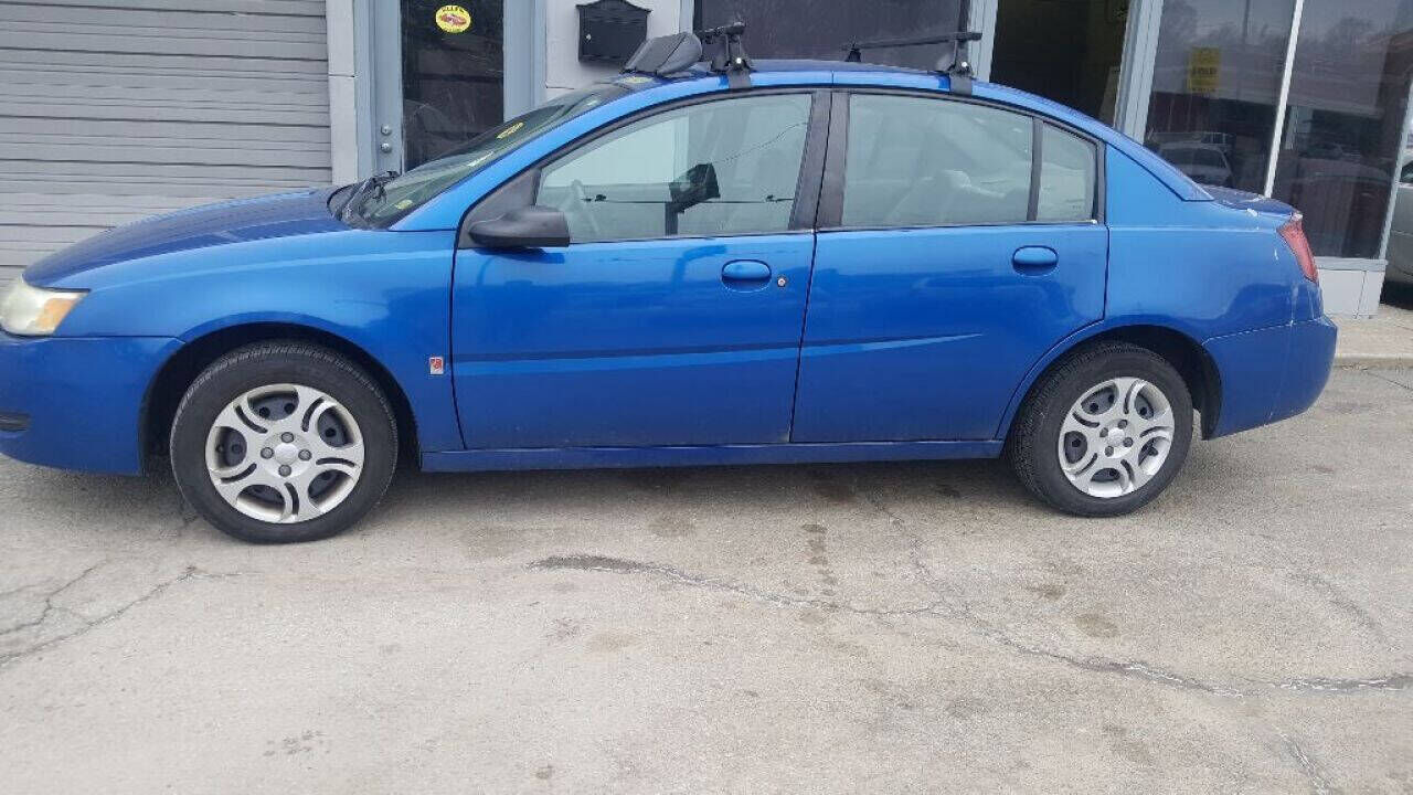 2004 SATURN Ion