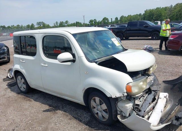 2011 NISSAN Cube
