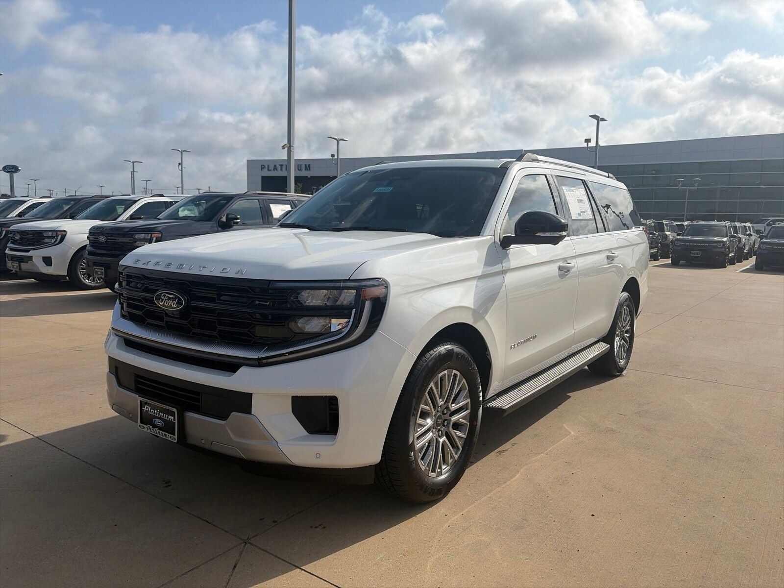 2026 FORD Expedition
