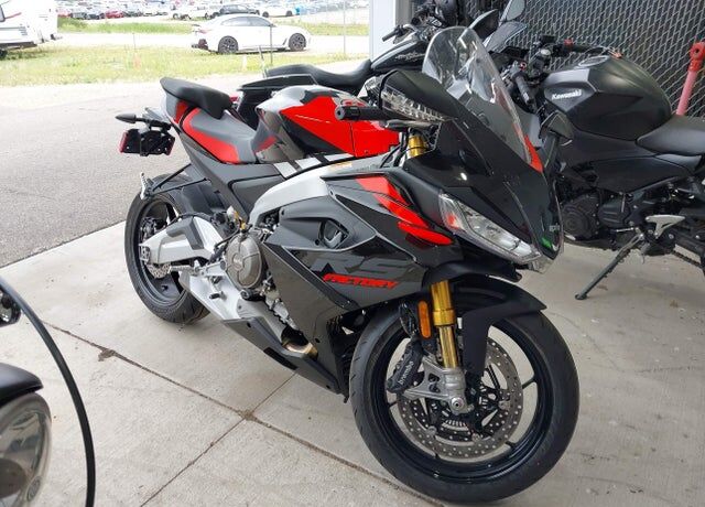 2026 APRILIA RS 660