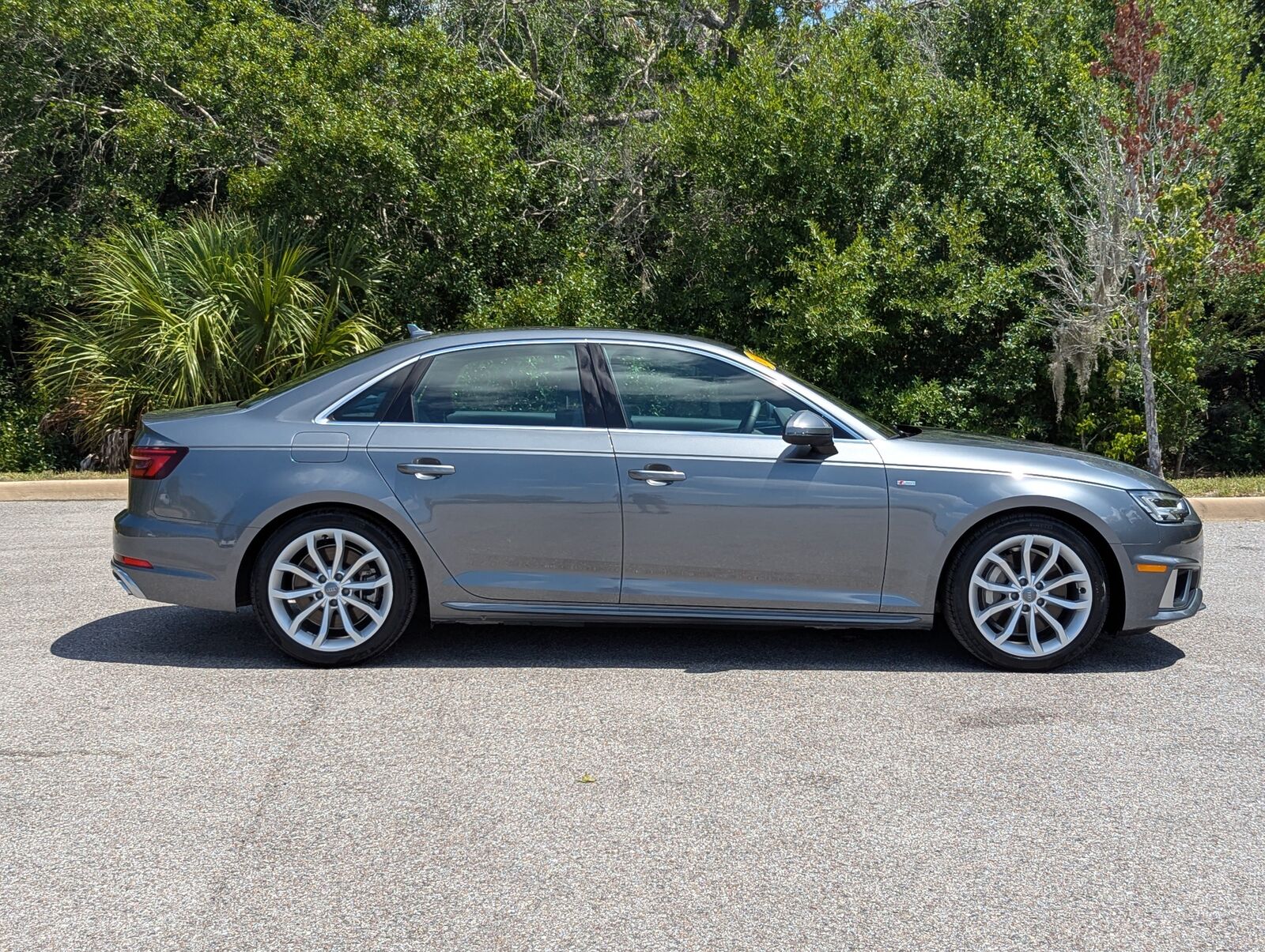 2019 Audi A4