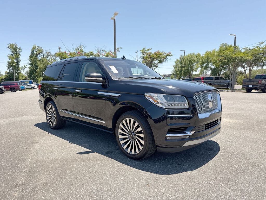 2019 LINCOLN Navigator