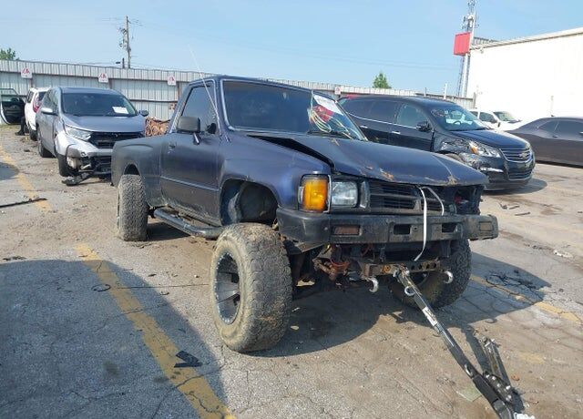 1987 TOYOTA Pick-Up