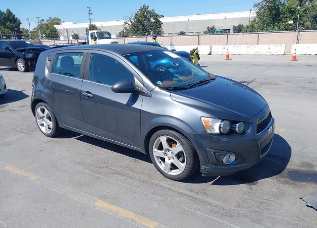 2012 CHEVROLET Sonic